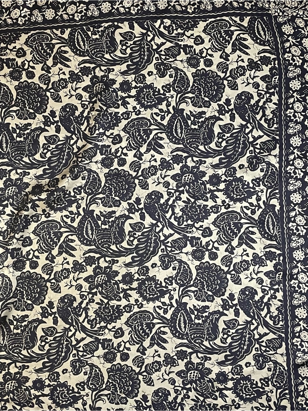 Vintage Scarf Navy Blue Cream Silk Parrot Bird Print Large 34 In Sq - Picture 4 of 10